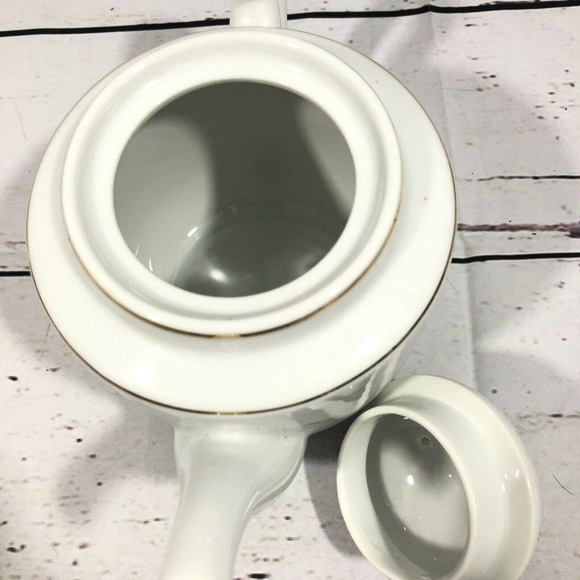 Vintage Tea Pot White & Pink Rose Porcelain - Picture 6 of 10